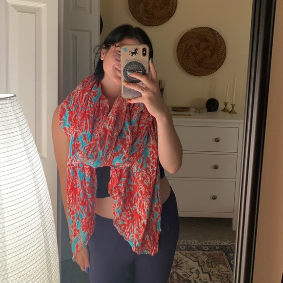 LILY PULITZER LILLIAN OVERSIZED scarf